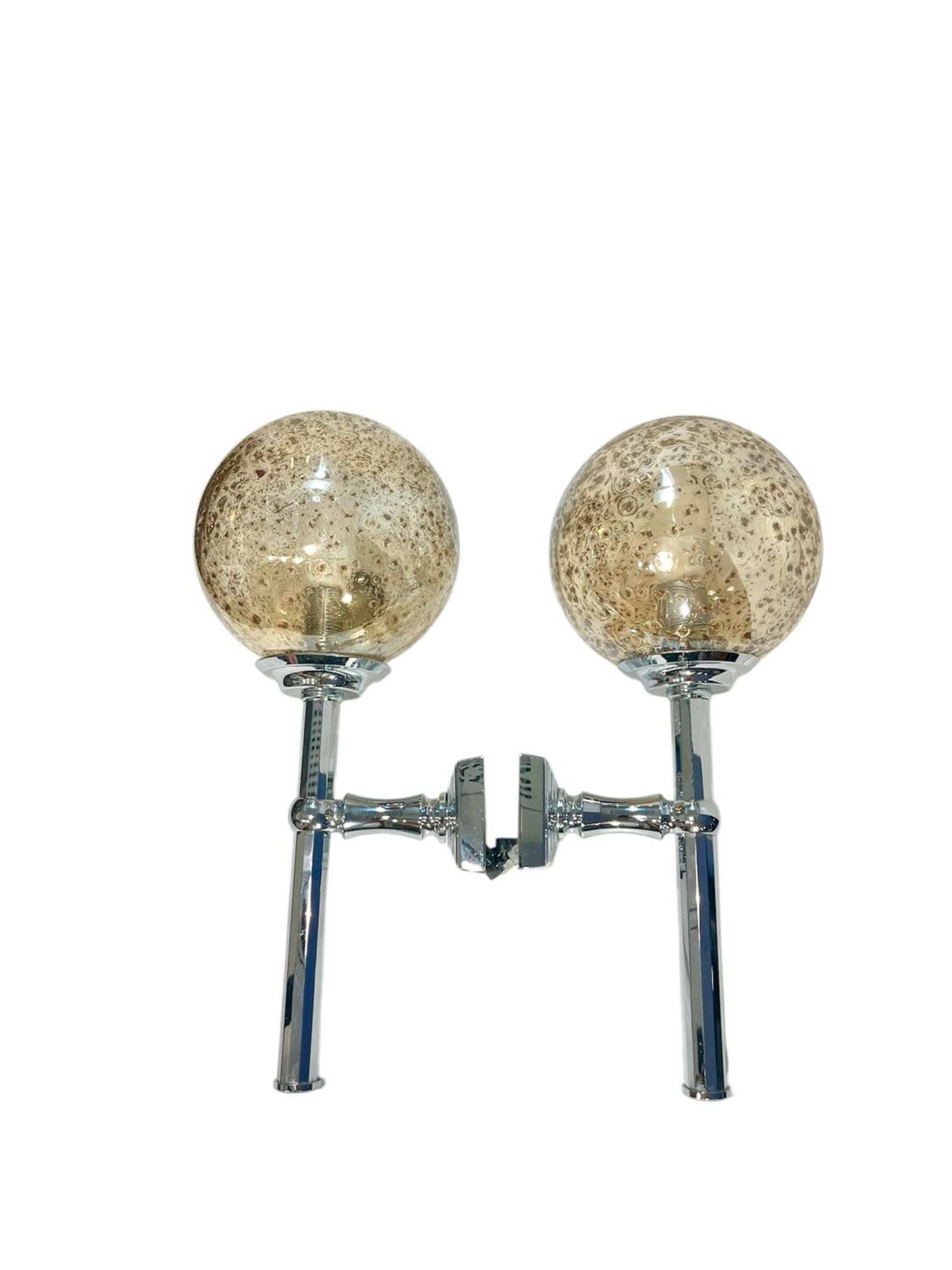 Paire d'appliques murales vintage en verre et chrome – 35 cm (H) x 15 cm (P)