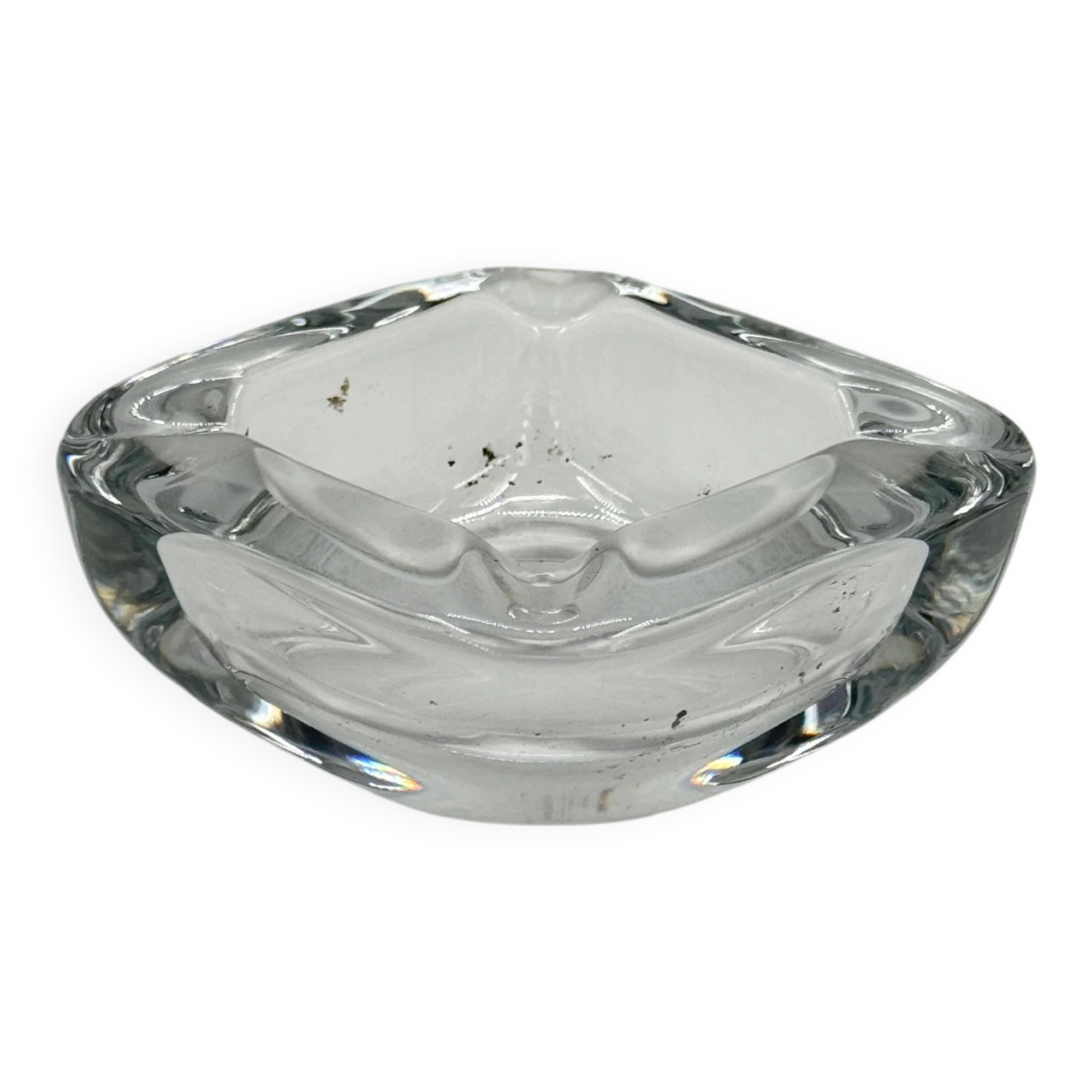 Cendrier vintage en verre pressé à coins facettés, forme carrée