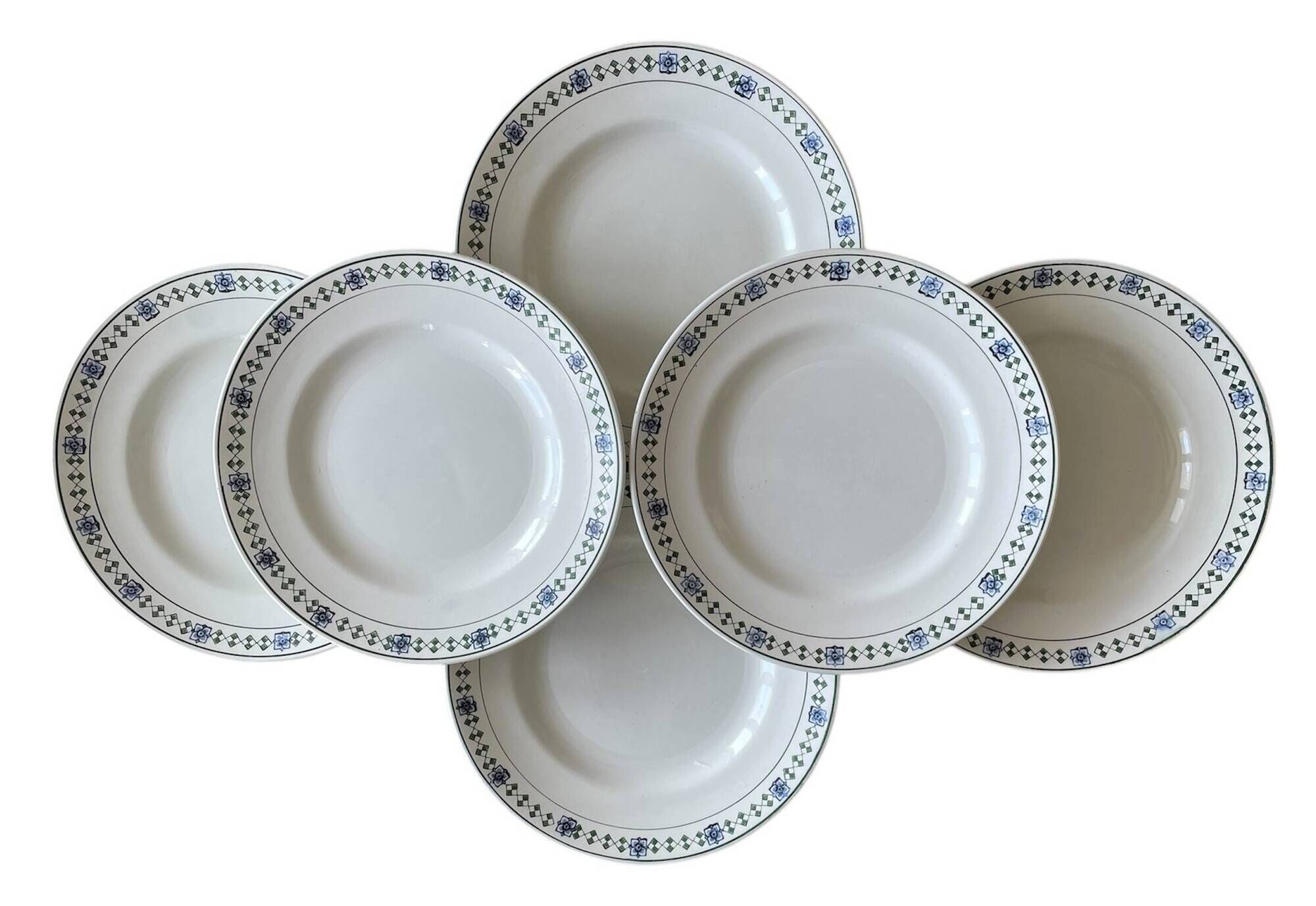 6 assiettes plates anciennes en faïence de Saint-Amand (Nord)
