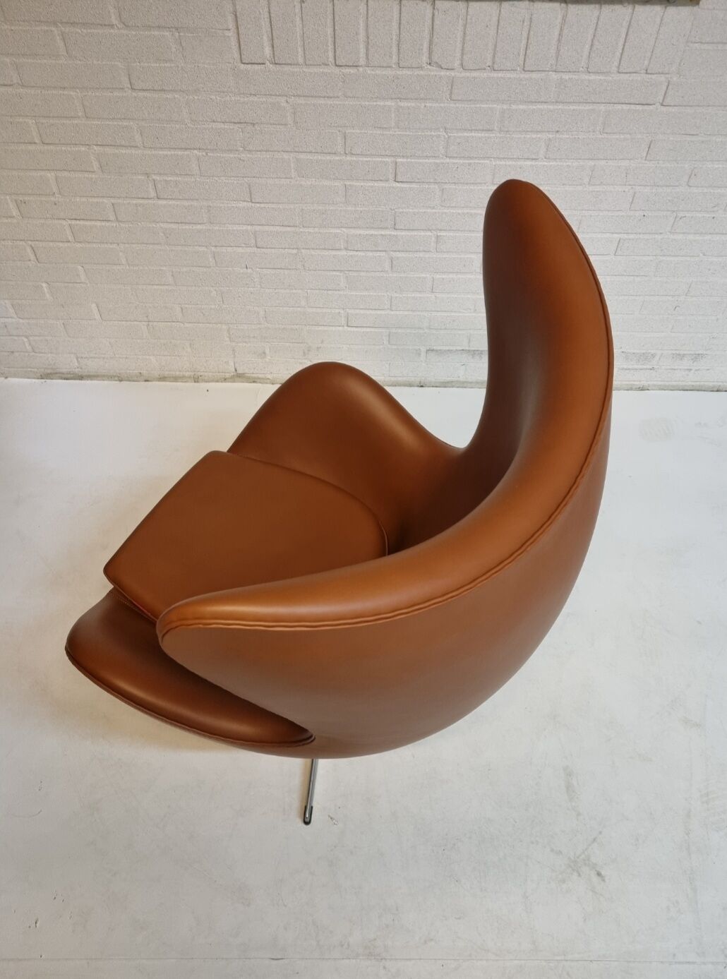 Arne Jacobsen Egg chair by Fritz Hansen