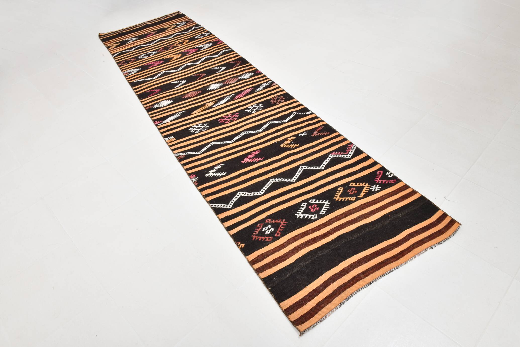3x12 Pinstriped Kilim Runner Rug, 91x349Cm