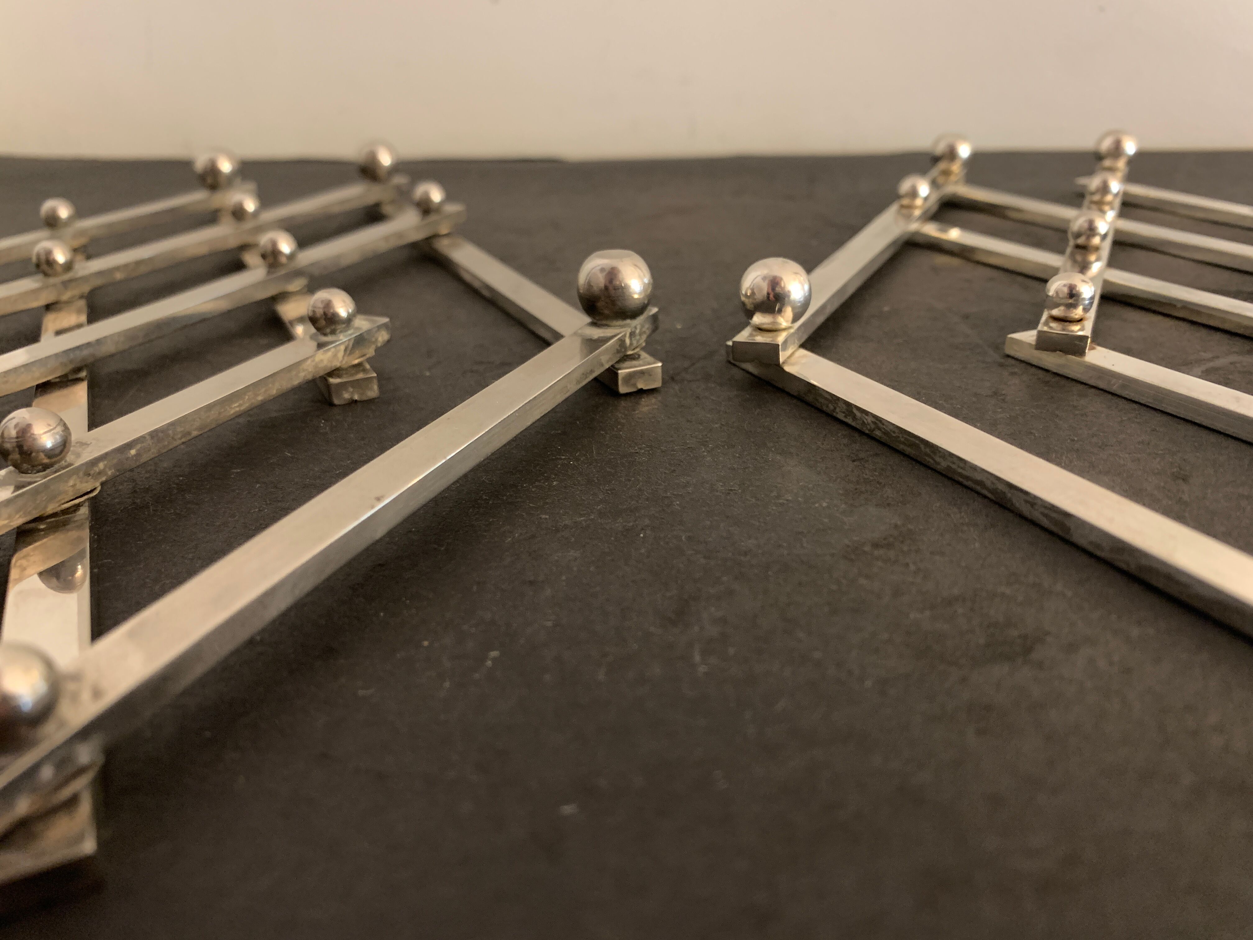 Pair of stretchy French underwear in silver metal, 1940