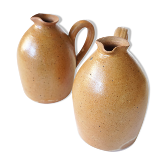 Sandstone pitcher