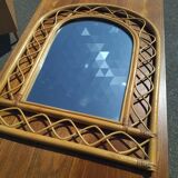 Bamboo arch mirror