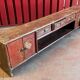 Enfilade, banc en bois laqué rouge à décor floral polychrome, Chine XIXème