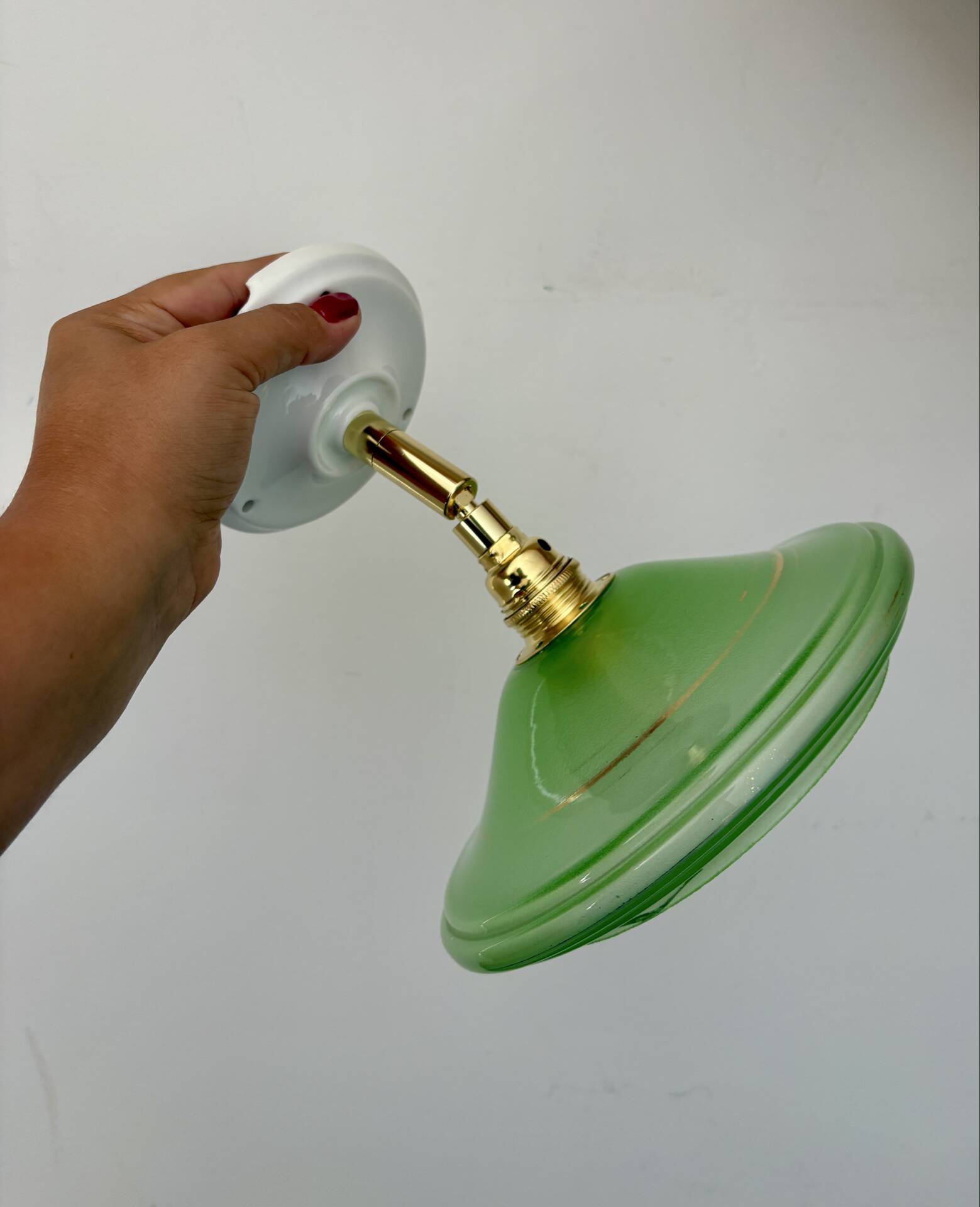 Vintage lampshade in green and gold glass