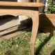 Table basse style Louis XV bois brut