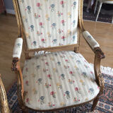 Chairs style Louis XVI