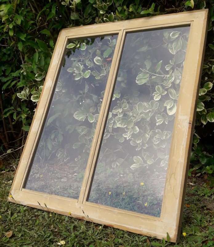 Glazed frame 70x83cm for partition
