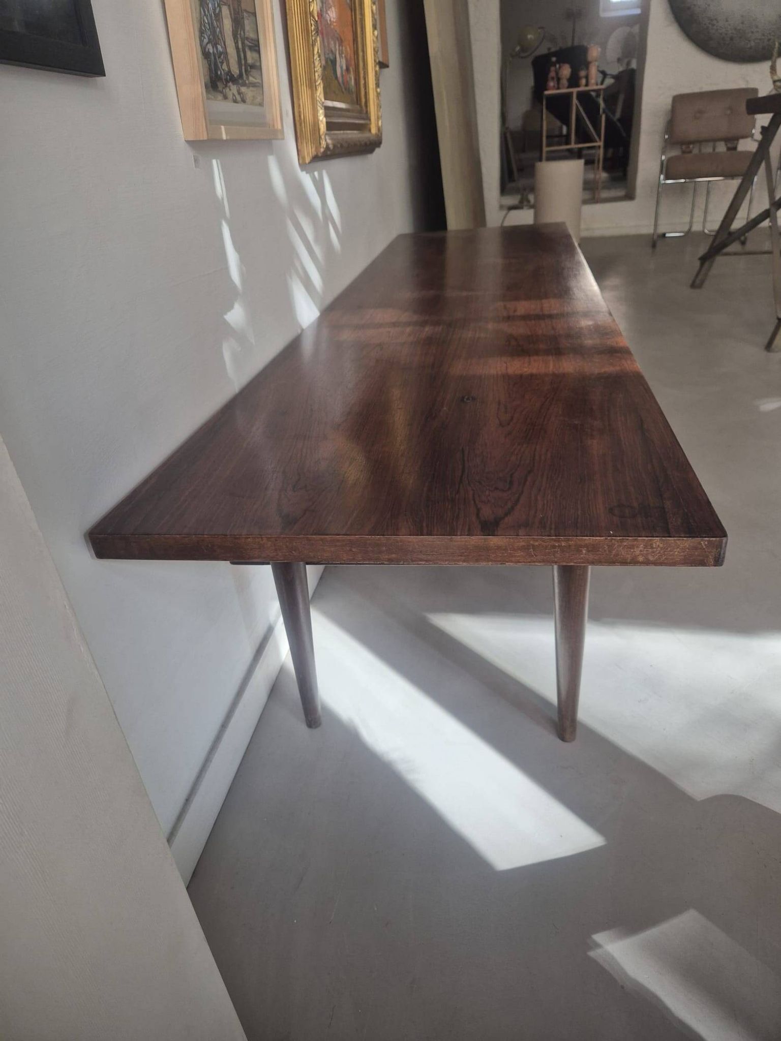 Rare et longue table basse vintage, vers 1960