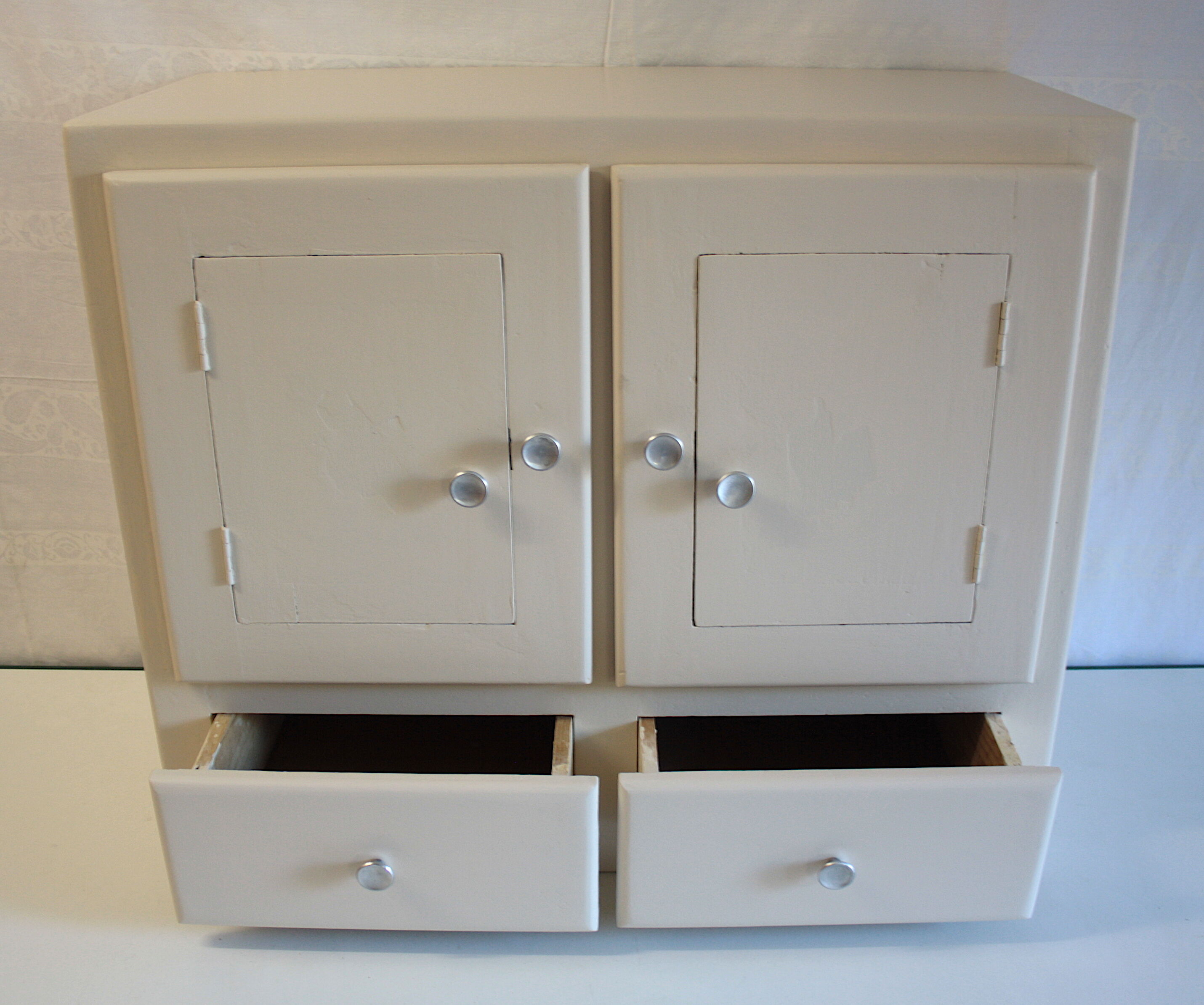 Toilet cupboard - early 1950s