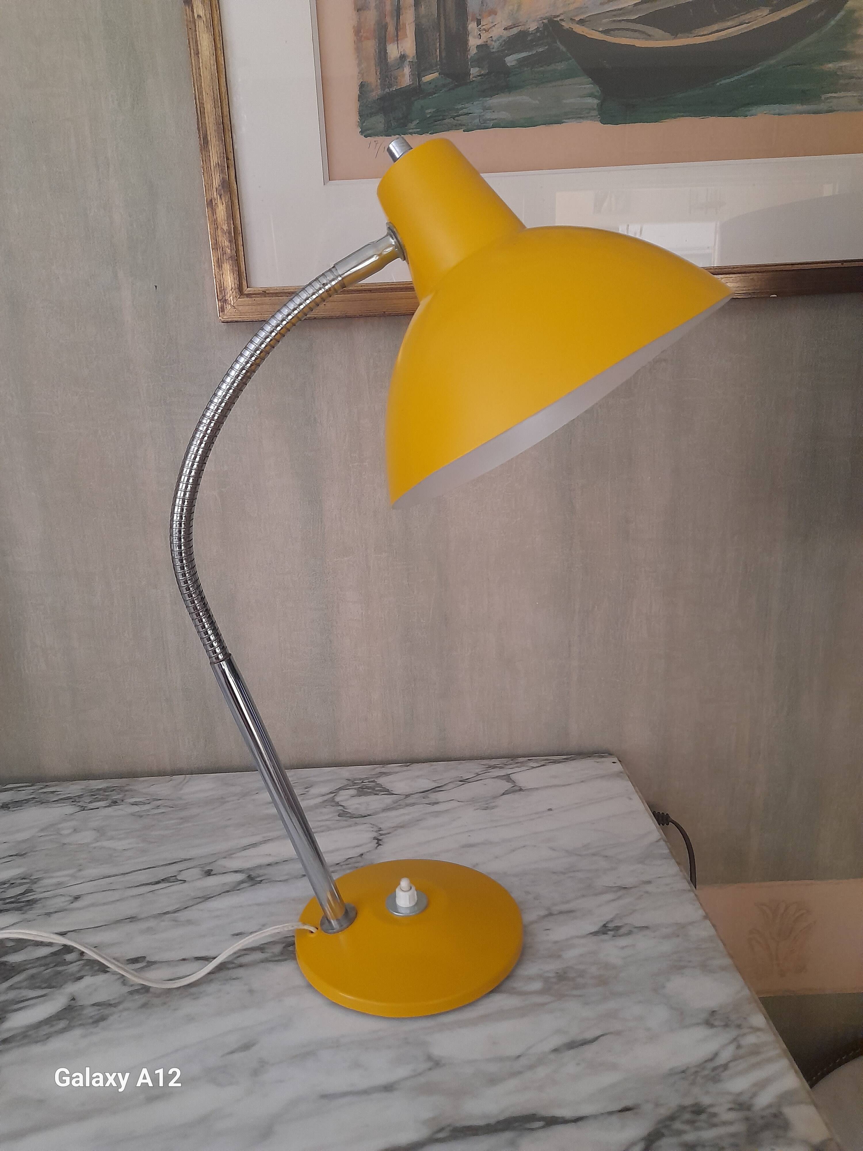 Vintage articulated desk lamp