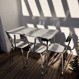 Formica table with marble motif, with drawer and its 3 chairs.