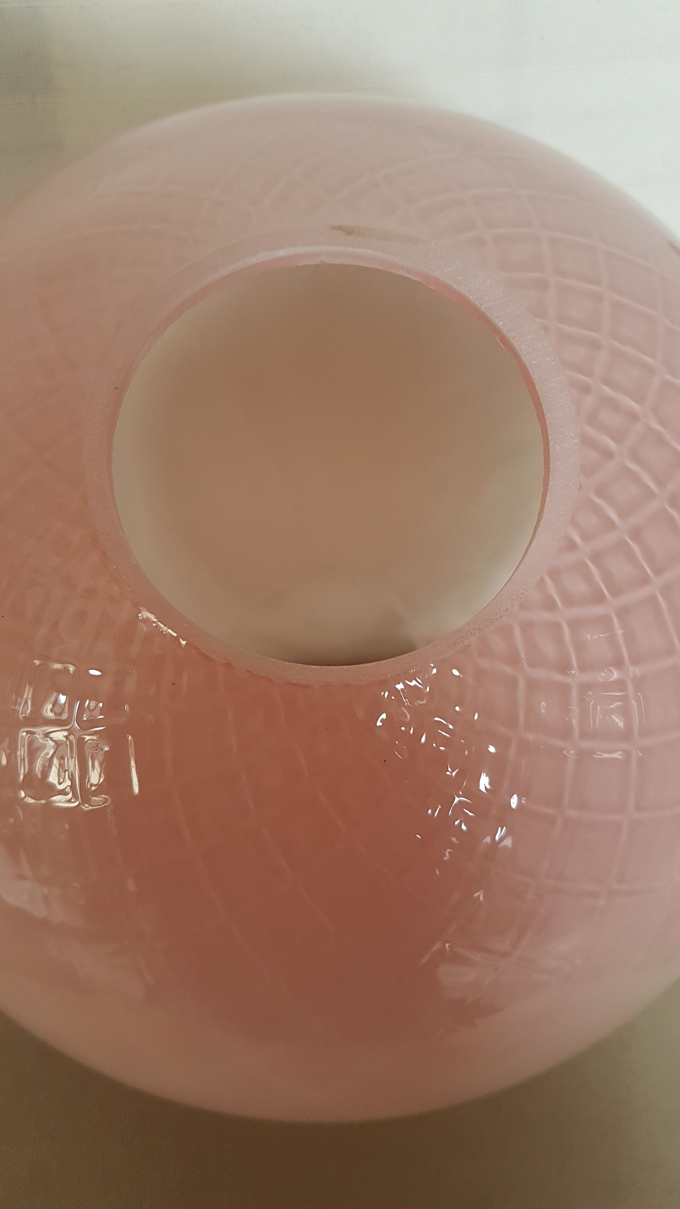 Globe en verre rose pour lustre ou lampe