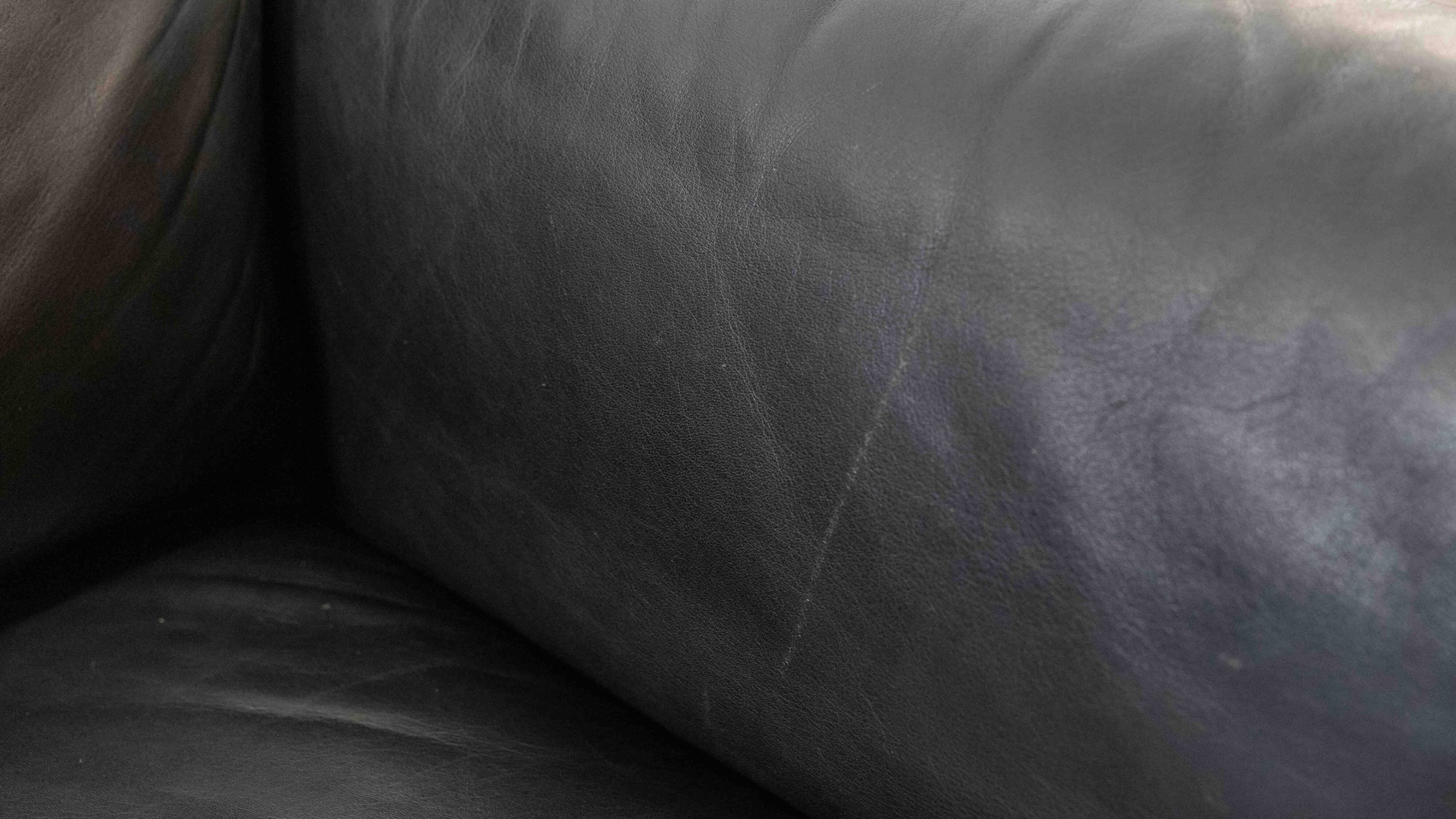 Bastiano Leather Sofa in Black by Tobia Scarpa for Gavina / Knoll