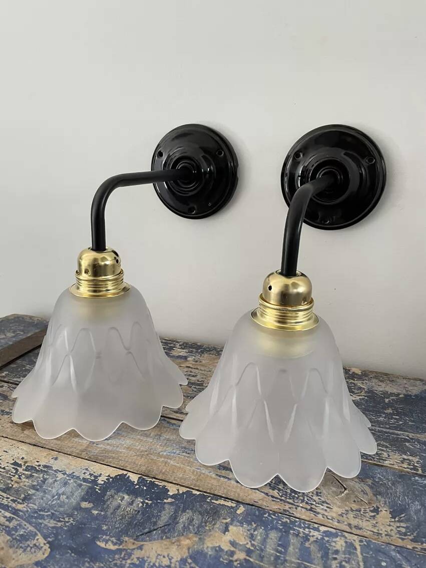 Set of two Art Deco wall lights