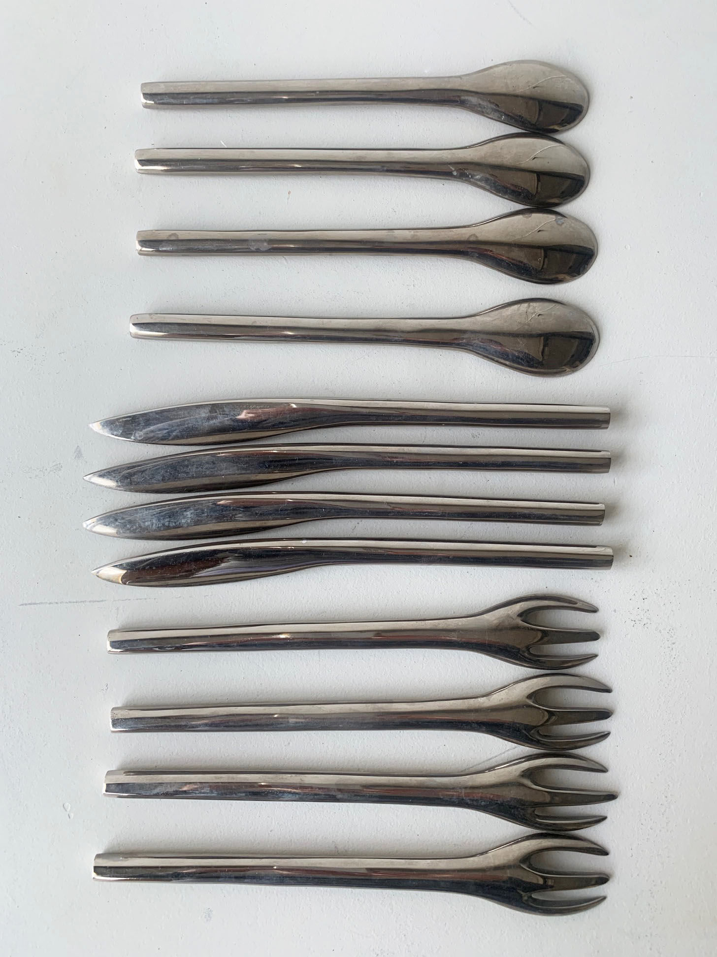 Tsé tsé covered - 12 pieces