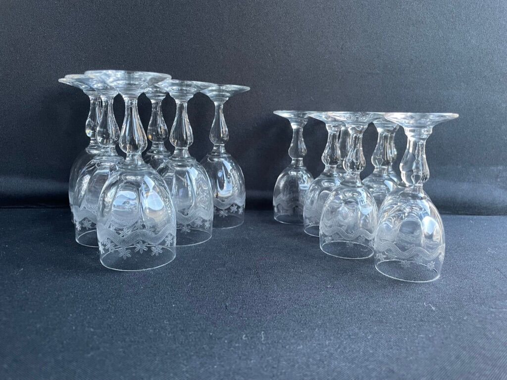 14 Meisenthal blown and engraved digestive glasses