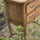 Commode sauteuse à 2 tiroirs de style louis XV
