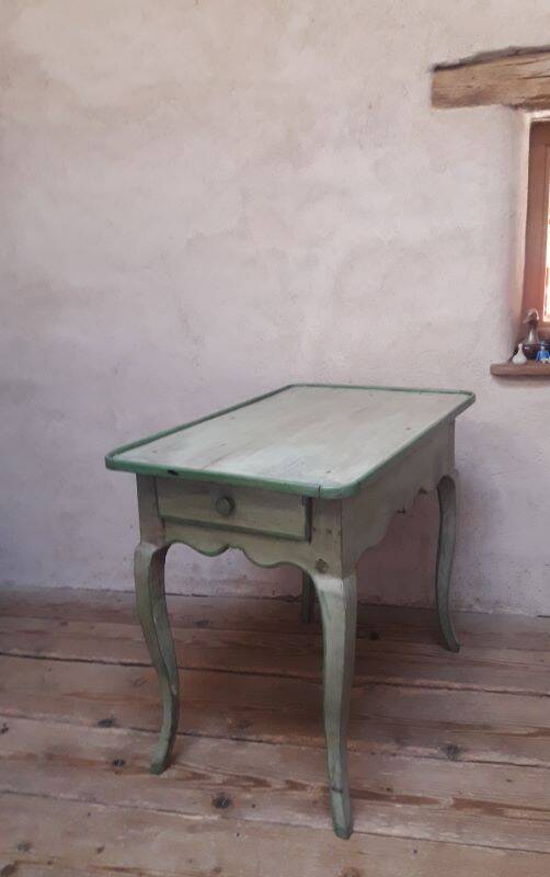 Louis XV style side table, 20th century