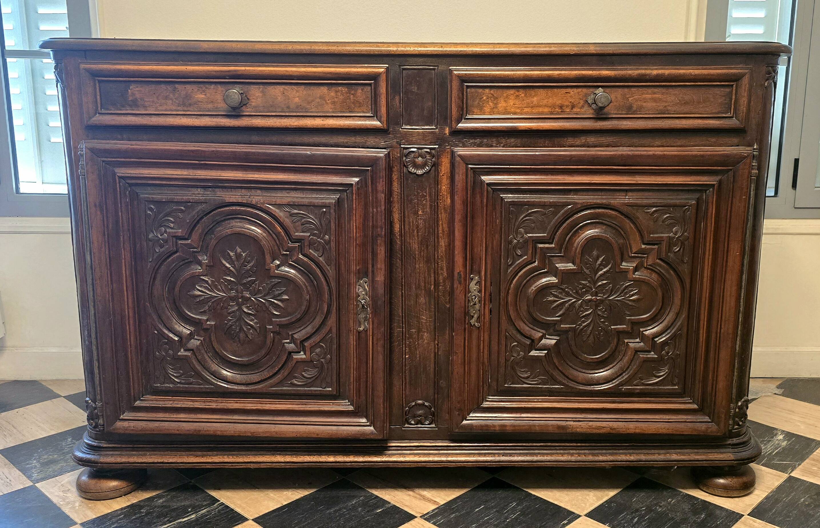 Buffet 2 portes Louis XIII, XVIIIème s.