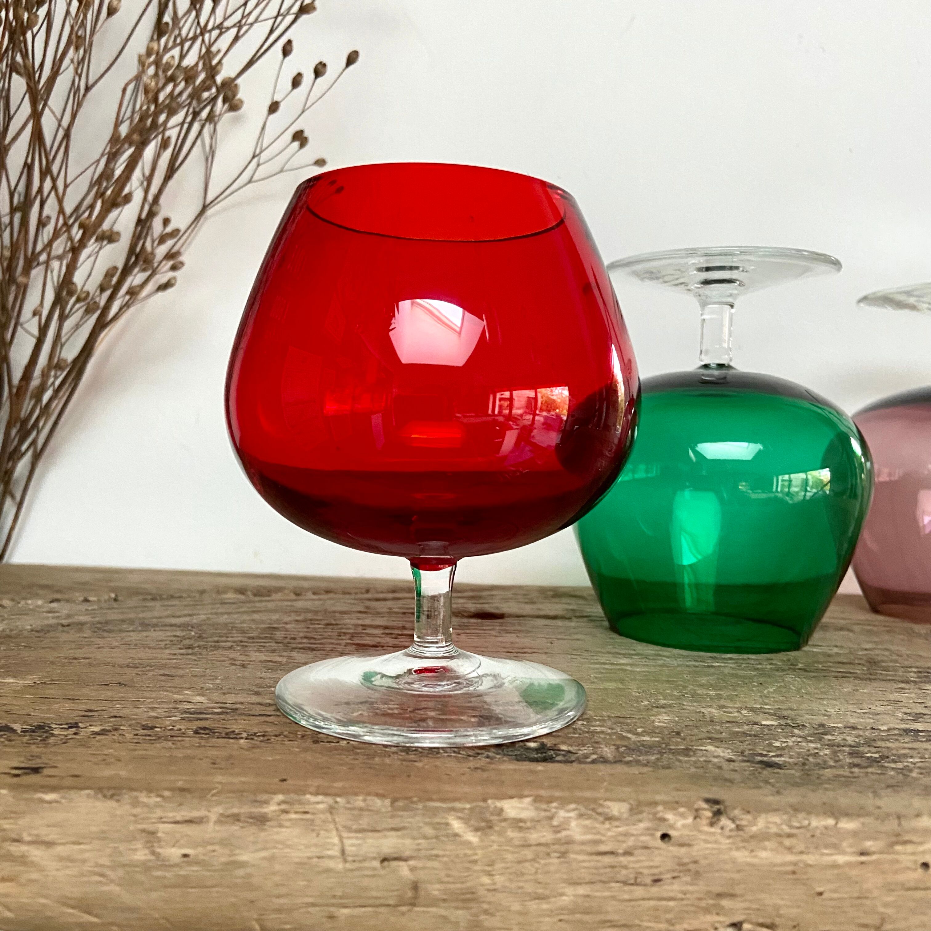 3 verres à dégustation couleurs vintage