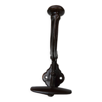 Art Nouveau period coat rack, 1910, in enamelled cast iron, brown