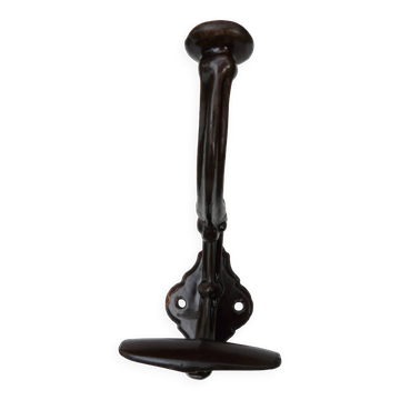 Art Nouveau period coat rack, 1910, in enamelled cast iron, brown