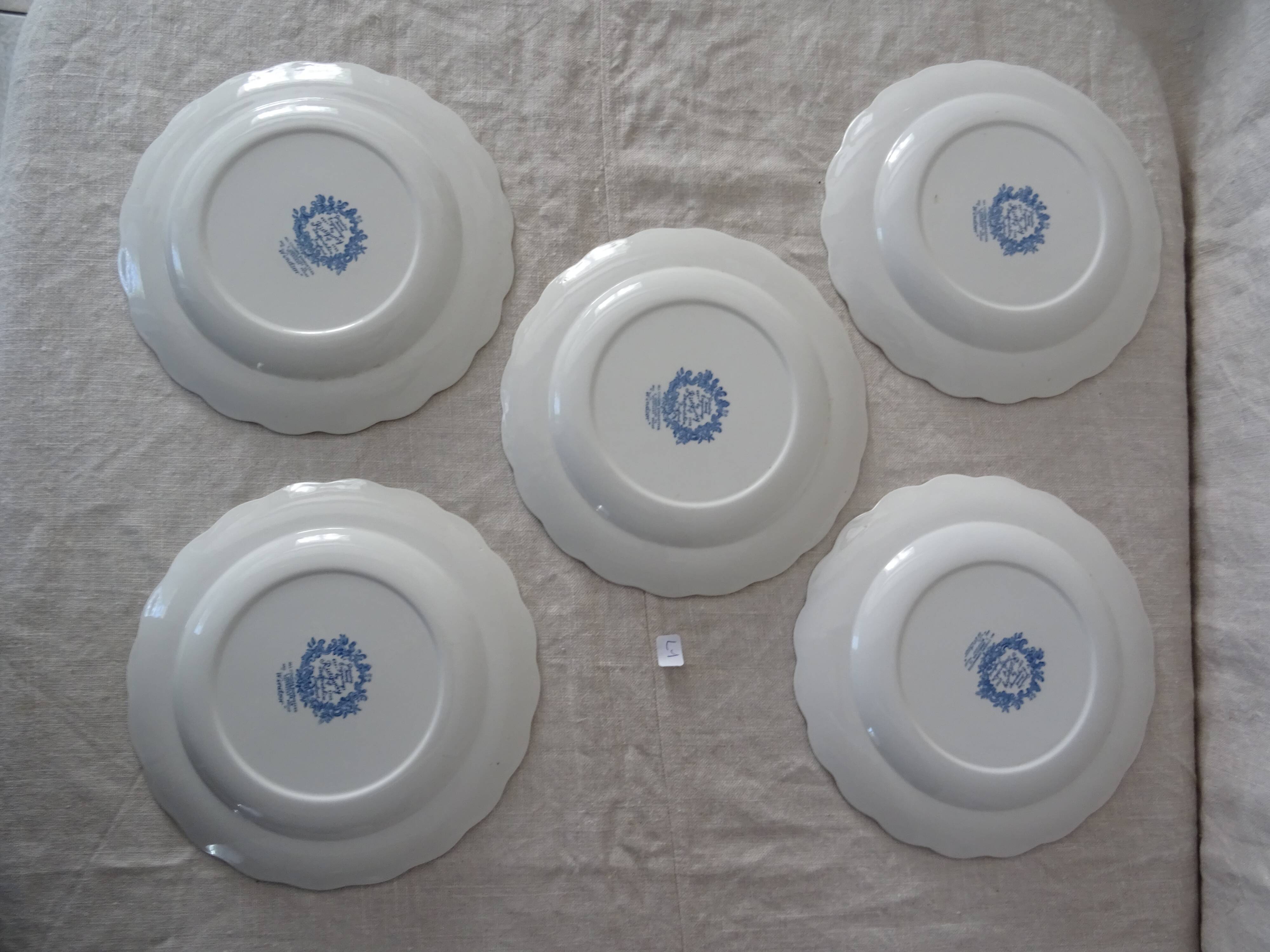 5 Flat plates Ridgway Staffordshire Windsor blue bird flower