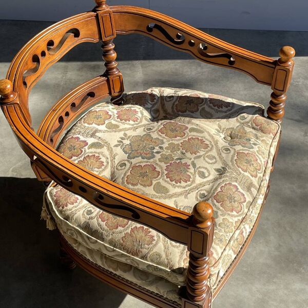 Giorgetti / fauteuil classique de style art déco / Italie années 1975