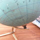 Globe terrestre ancien George Philip & Son
