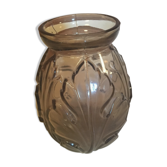 Vase en verre fumé à motif de feuilles