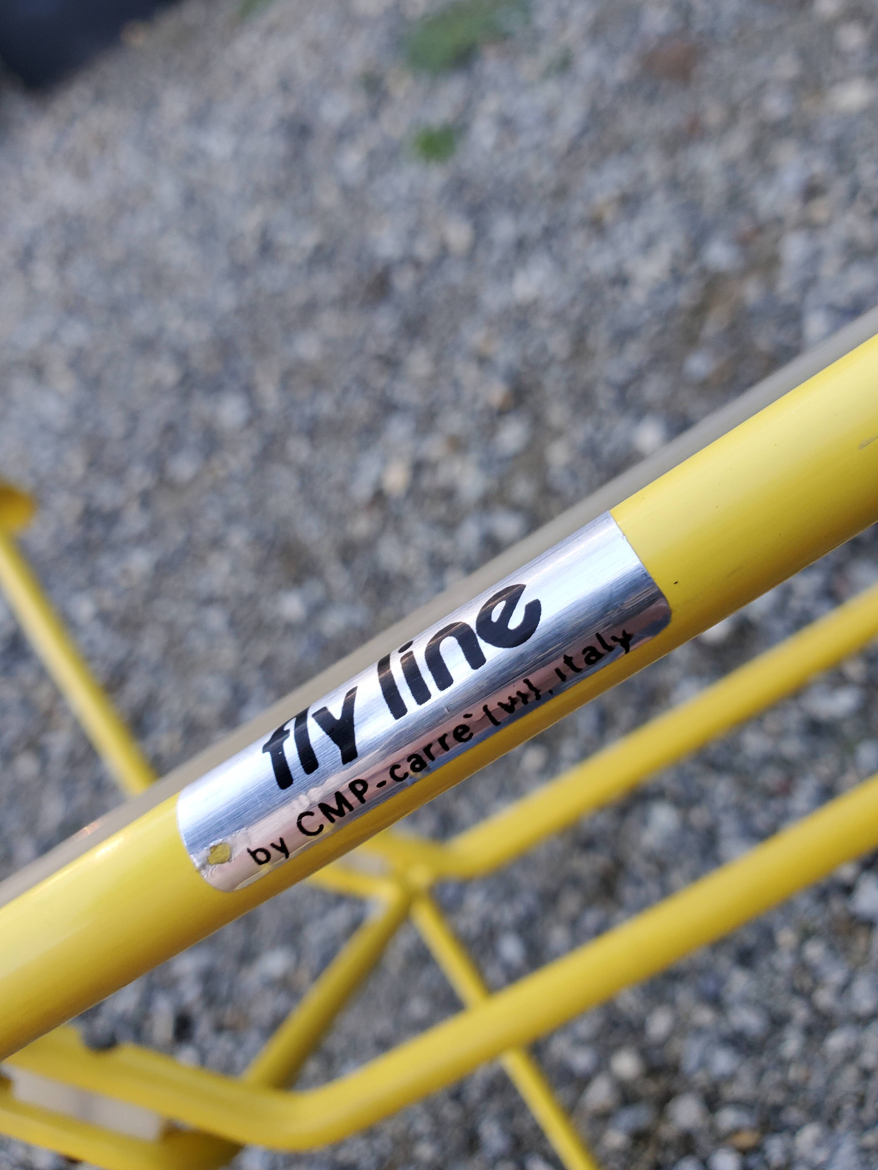 Set of 4 vintage Spaghetti FlyLine chairs