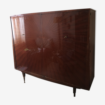 Armoire en bois