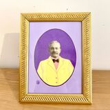 Vintage frame and photo