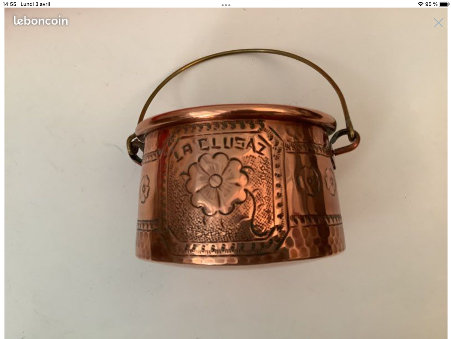 Red copper cauldron