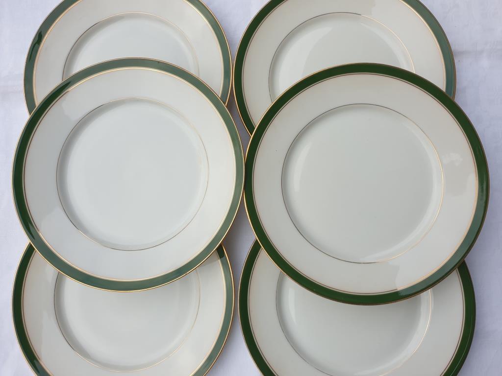 Set 6 porcelain plates Aux Lions de Faïence 1920 imperial green and gold