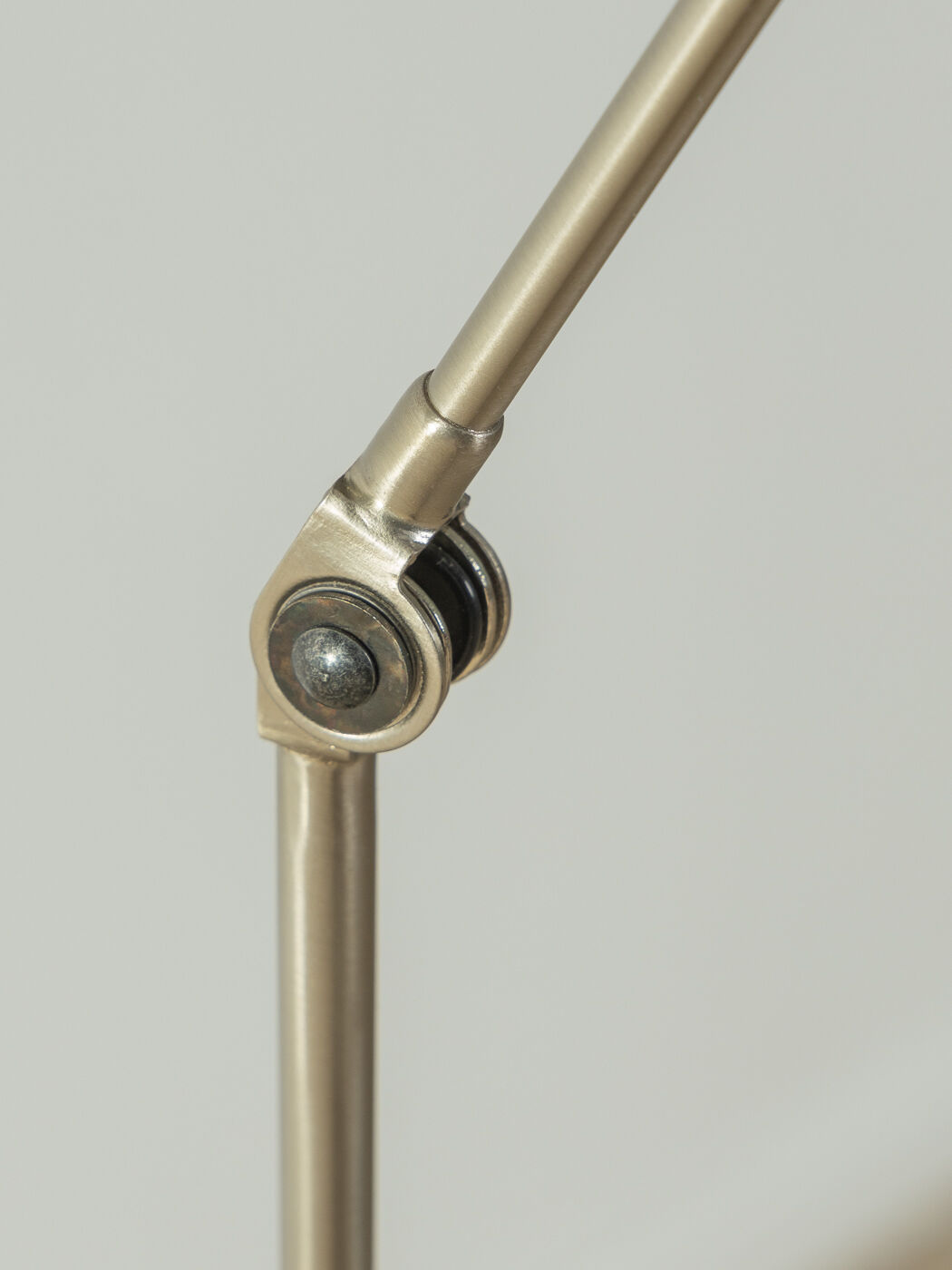 Daphine Terra Classic floor lamp, Tommaso Cimini for Lumina