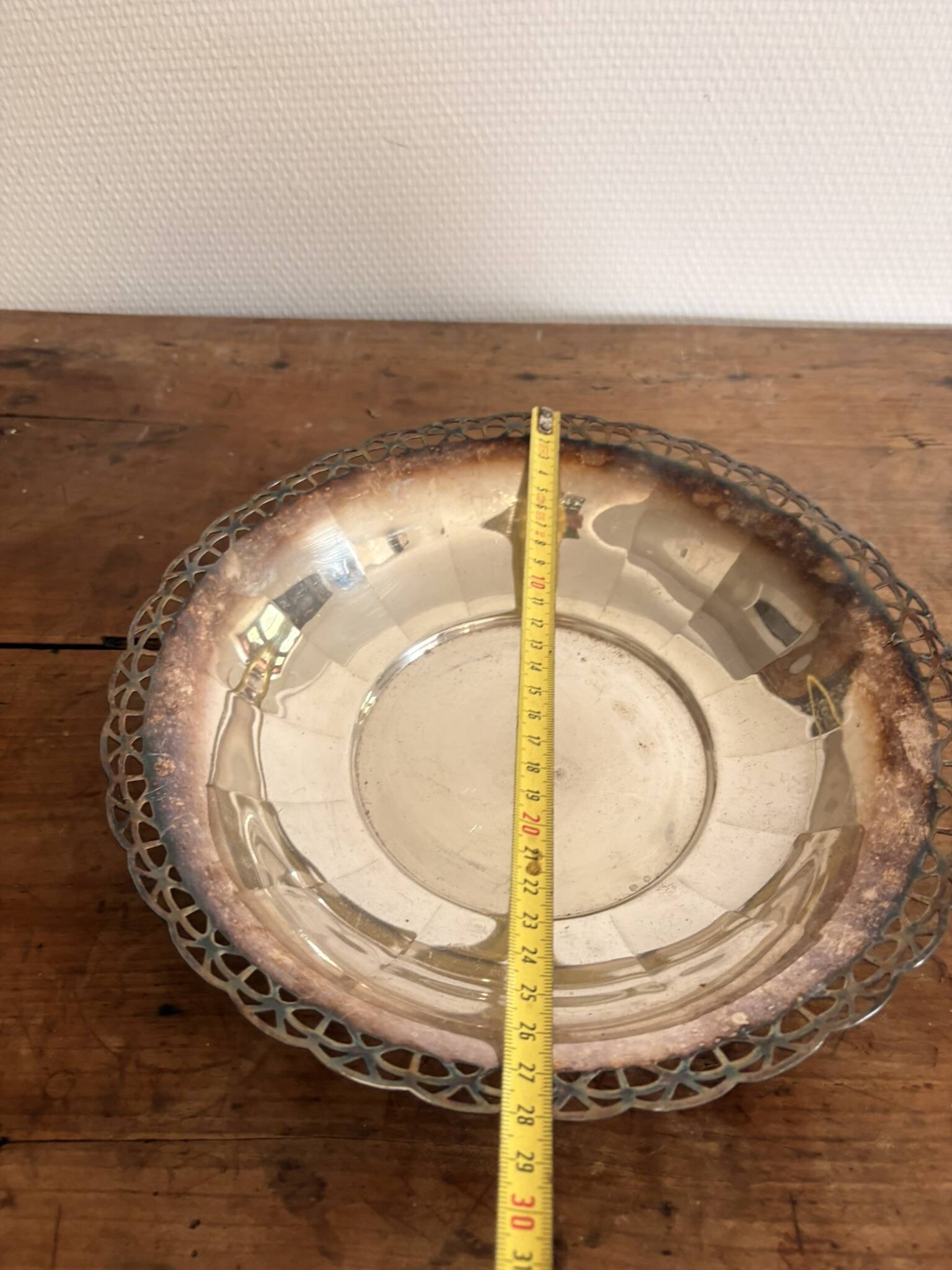 Coupe ajourée en métal argenté vintage