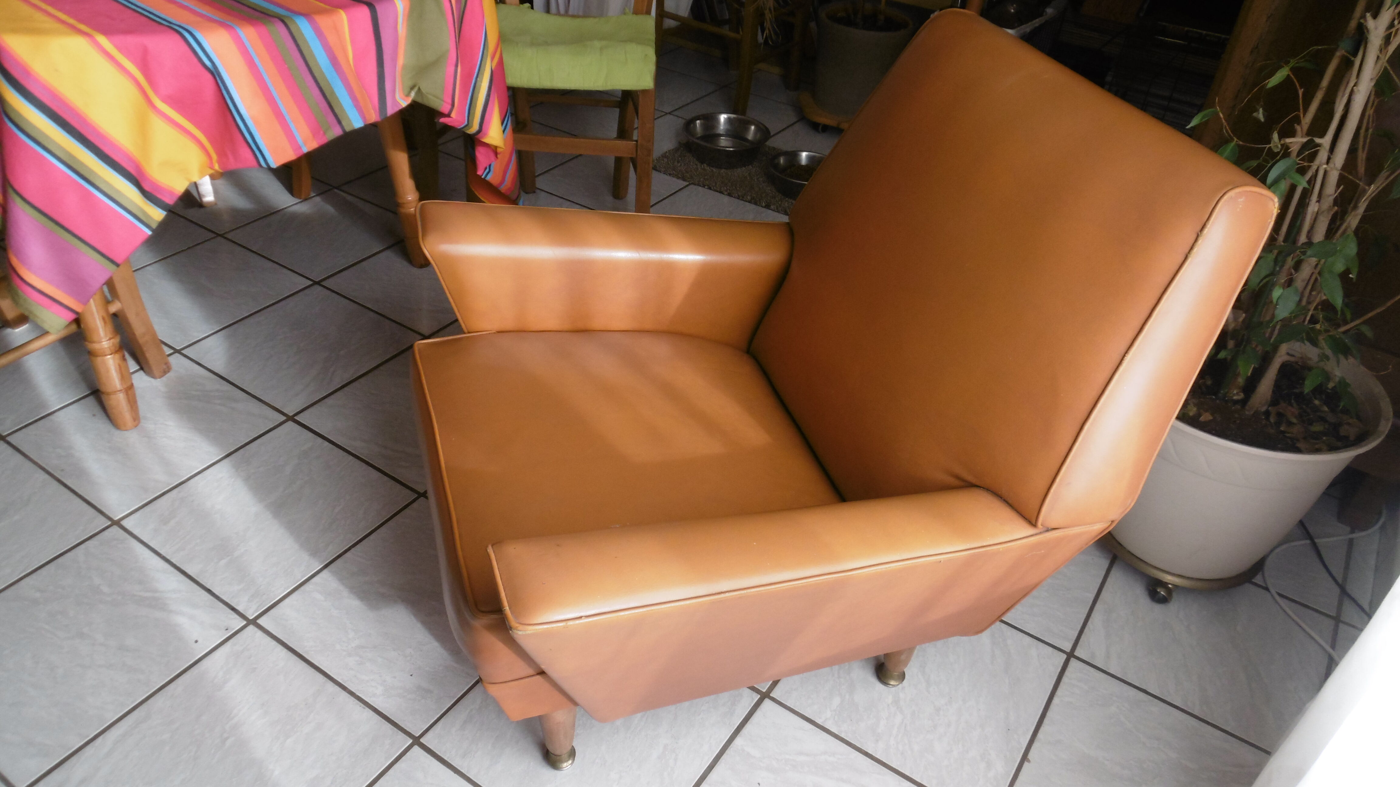 Vintage camel Chair