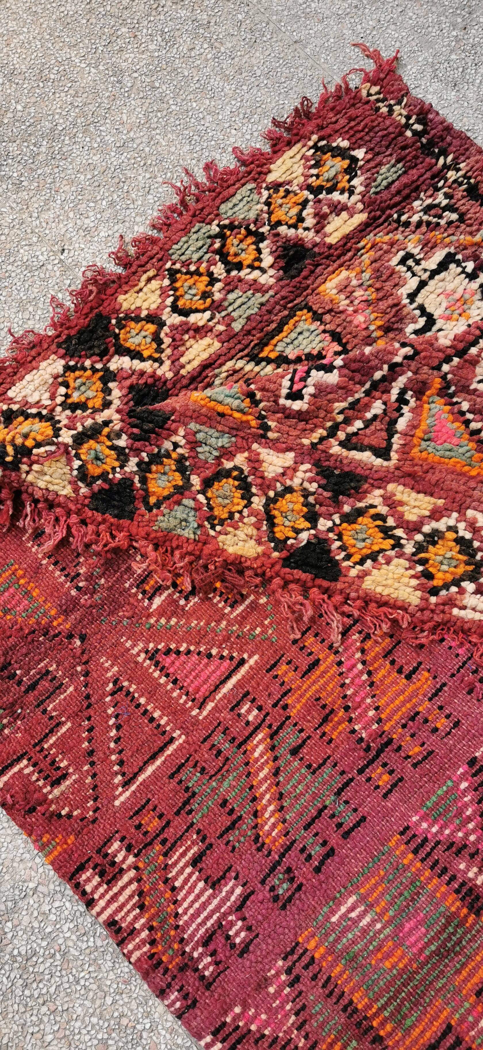 Ancient Berber carpet boujaad, 294x170 cm