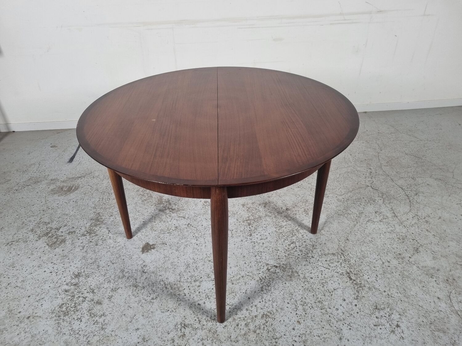Lubke round rosewood dining table, 60s
