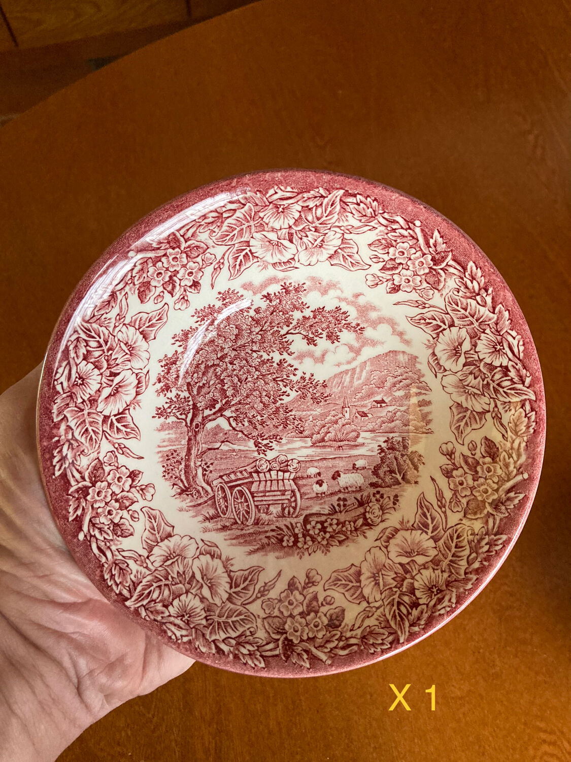 4 EIT England cereal bowls