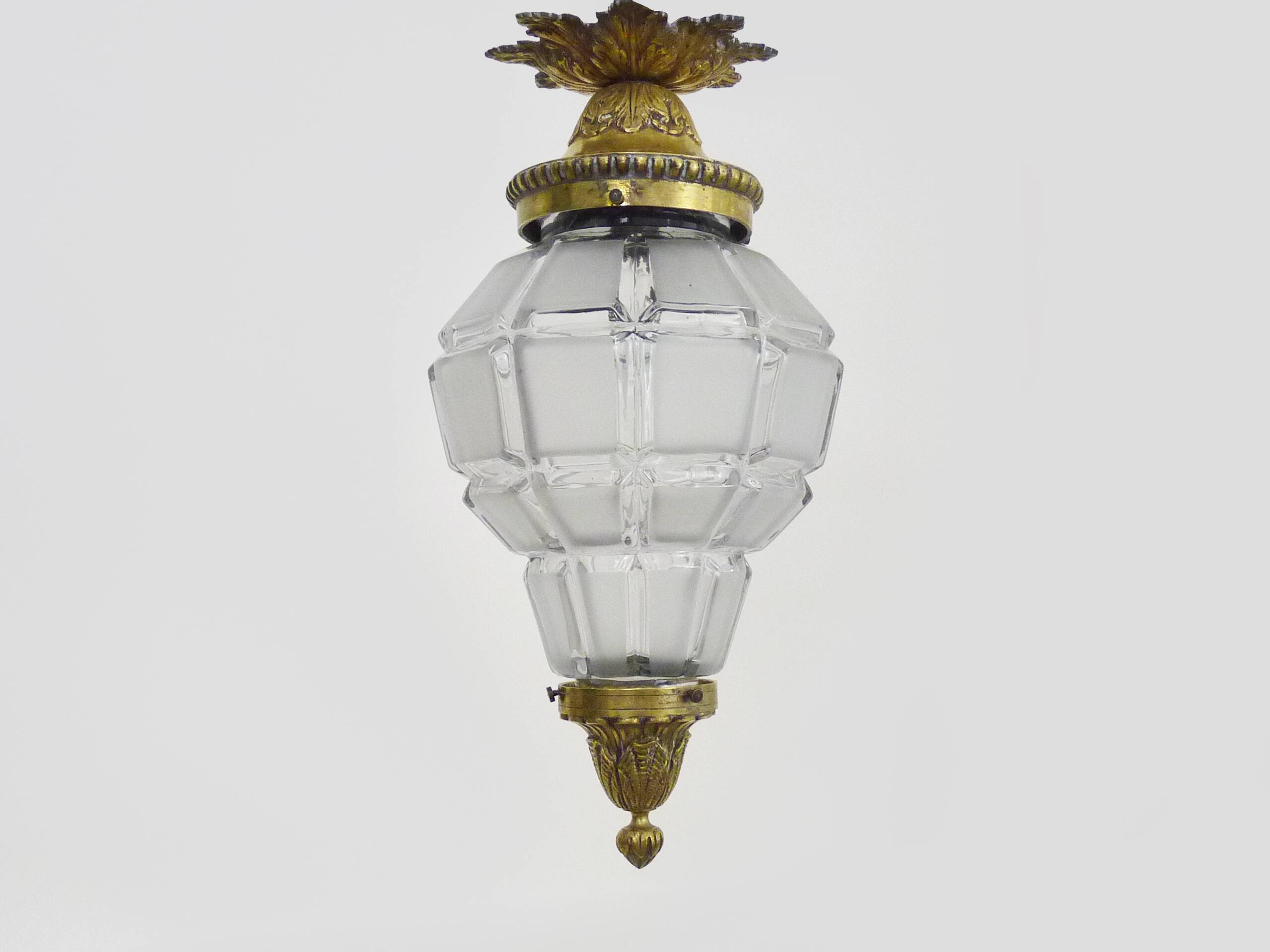 Louis XV style Hall lantern in bronze and glass globe. Around 1920