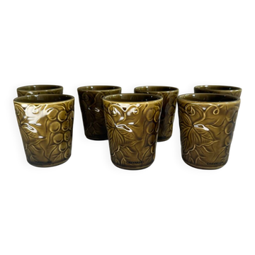 7 tasses Chavaillon de Sarreguemines olive