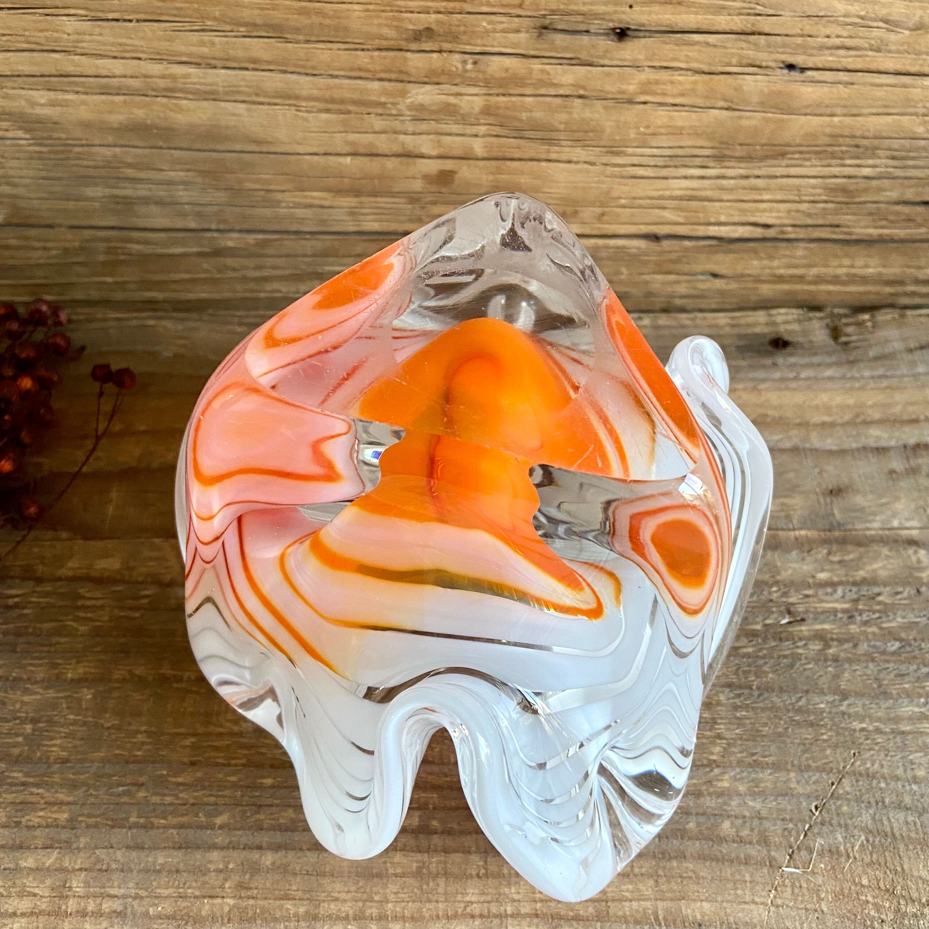 Empty vintage pocket in blown glass