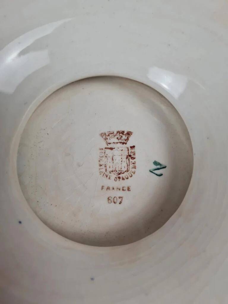 Antique Gien footed compote – Blue & red floral decoration