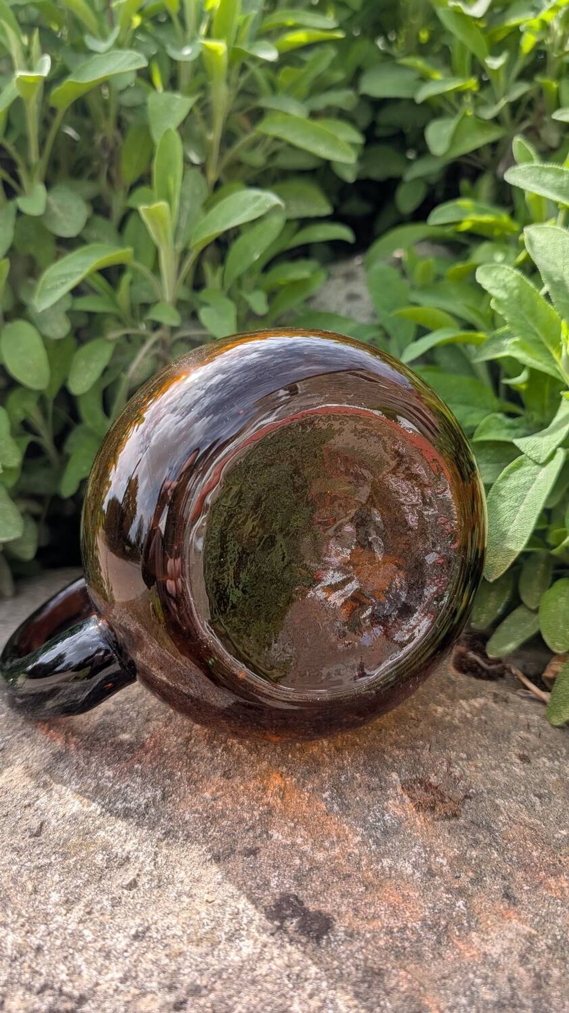 Pichet en verre ambré 60's