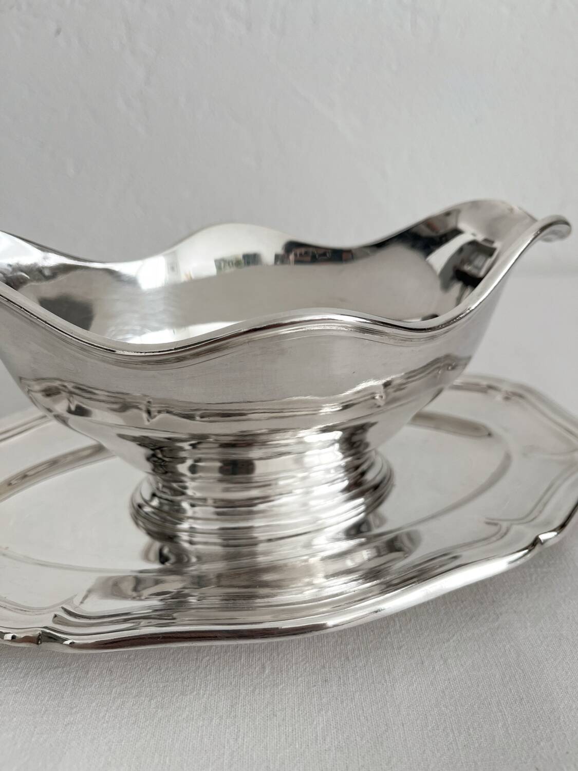 Ercuis silver-plated metal gravy boat