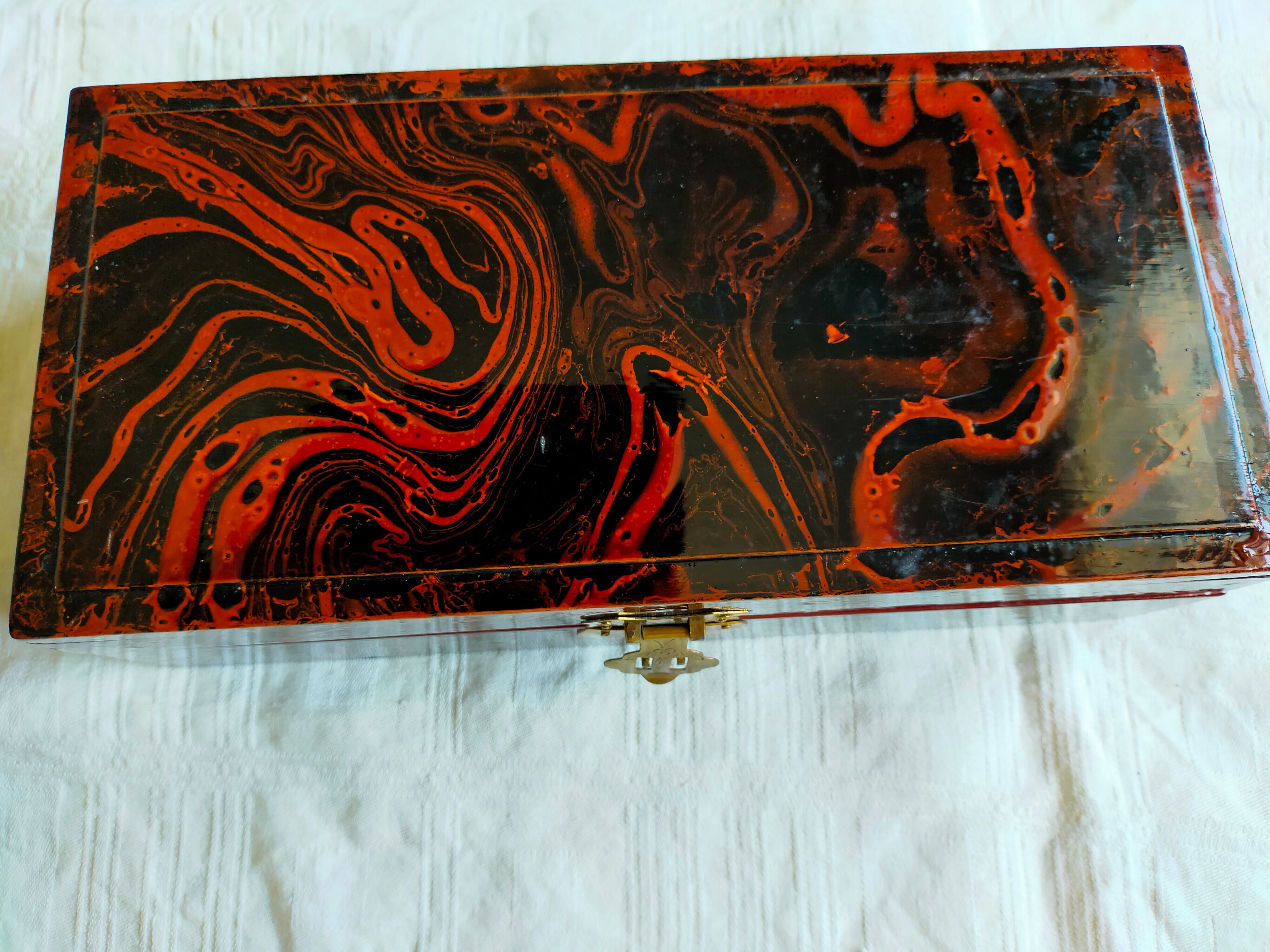 Lacquered wooden box